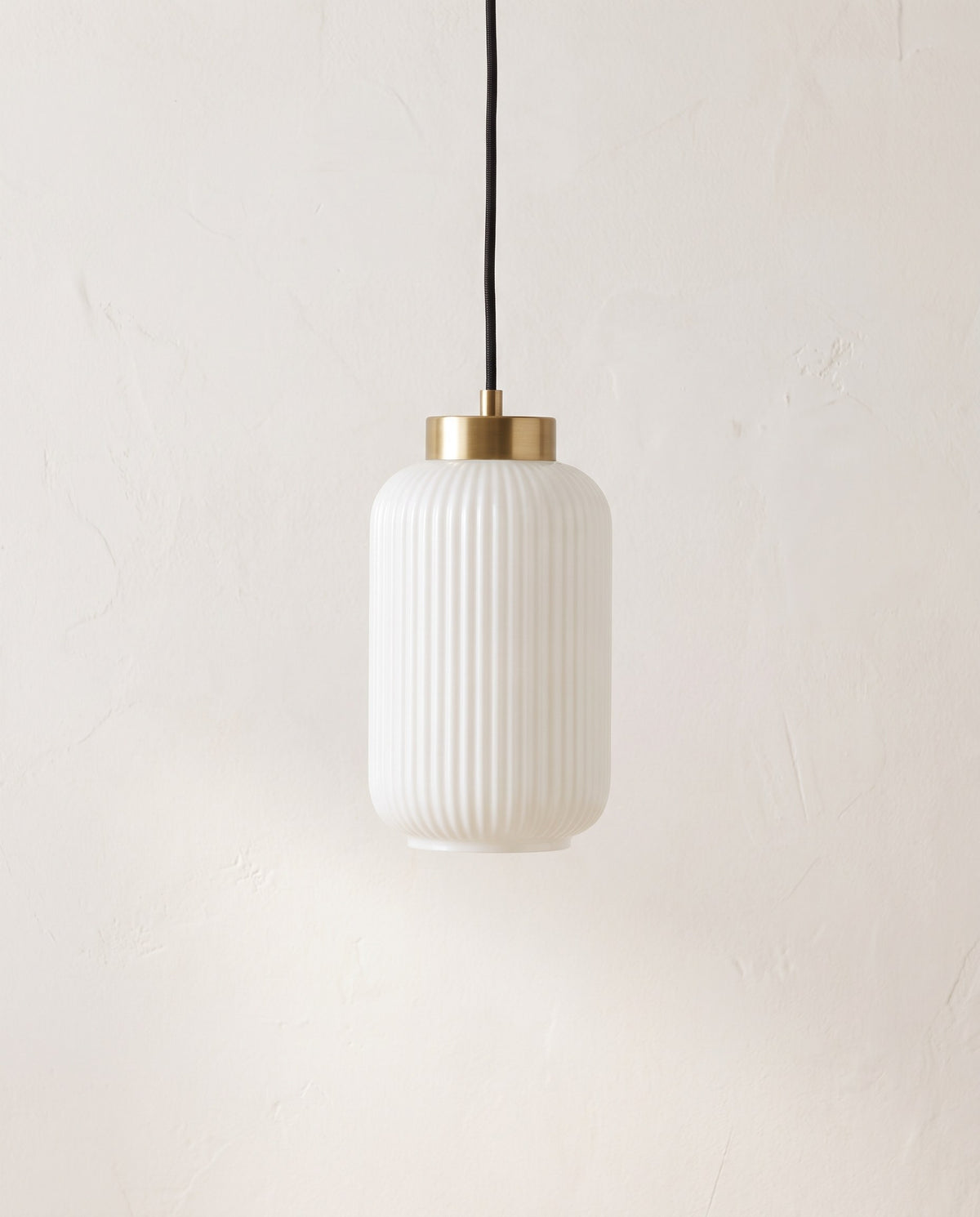 Nothoro Ribbed Glass Pendant Light – Fluted Opal Cylinder, Brushed Brass Cap, Kitchen Island & Bedside